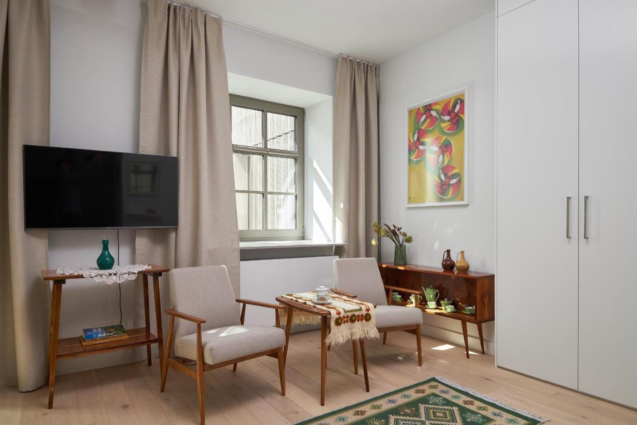 Apartament Maly Prl - Mlyn Maria - Art Apartments ヴロツワフ エクステリア 写真